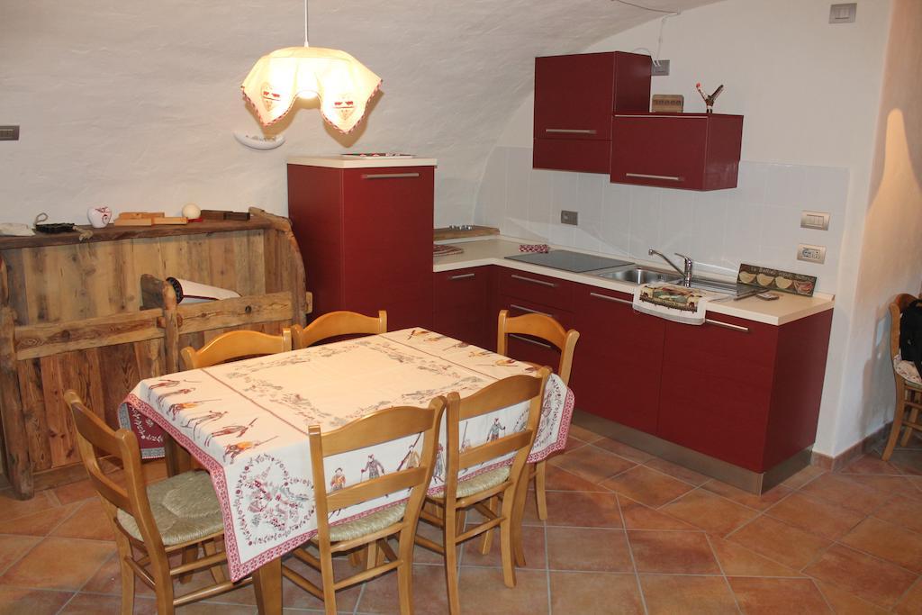 Maison Peroulaz Charvensod Habitación foto